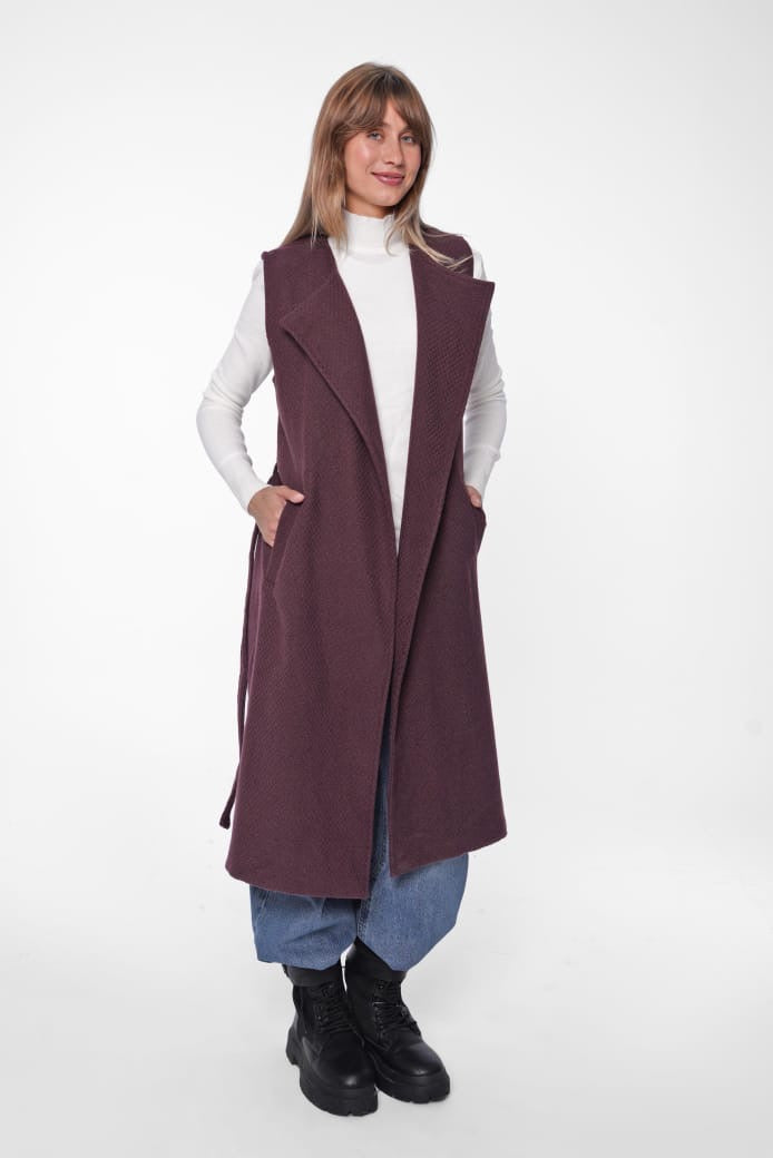Long Sleeveless Coat