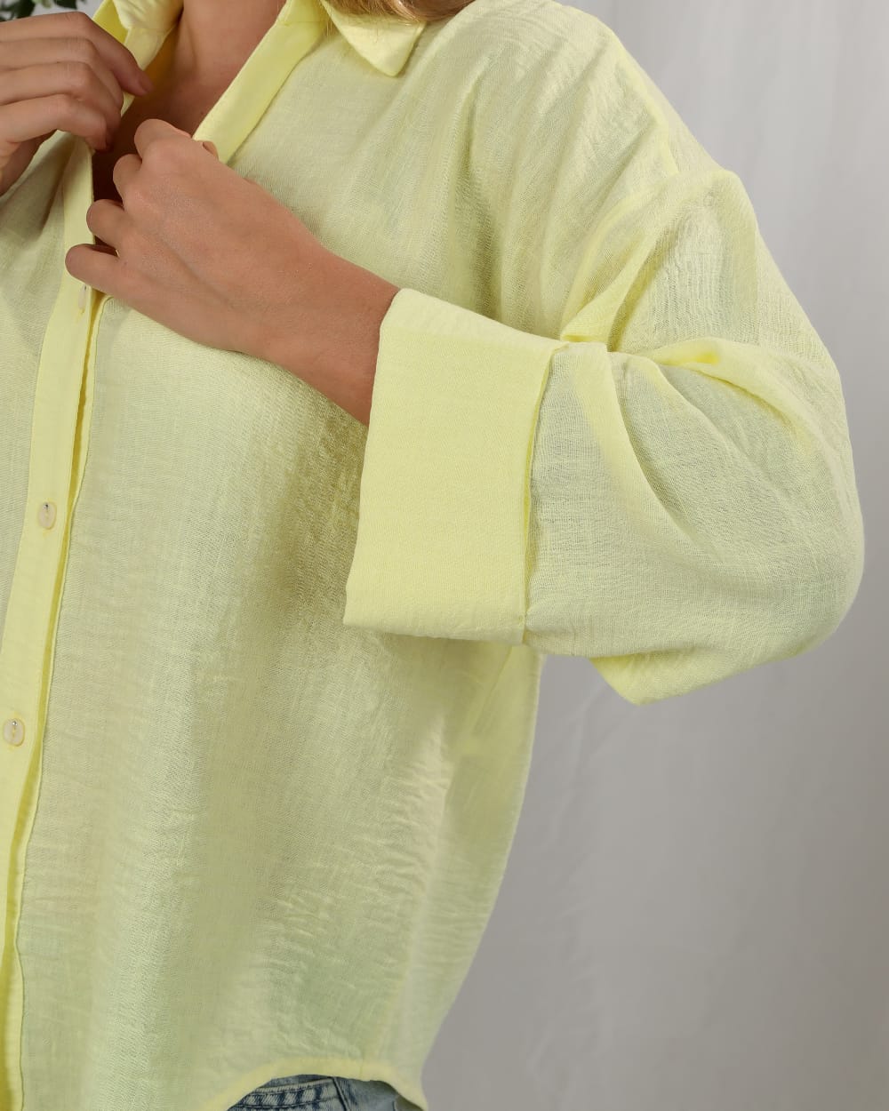 Linen shirt for effortless everyday elegance