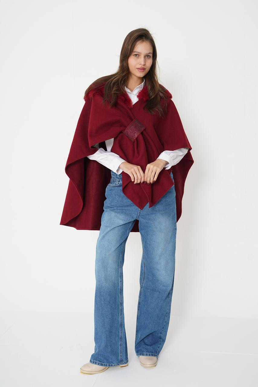 Elegant Faux Fur Collar Cape