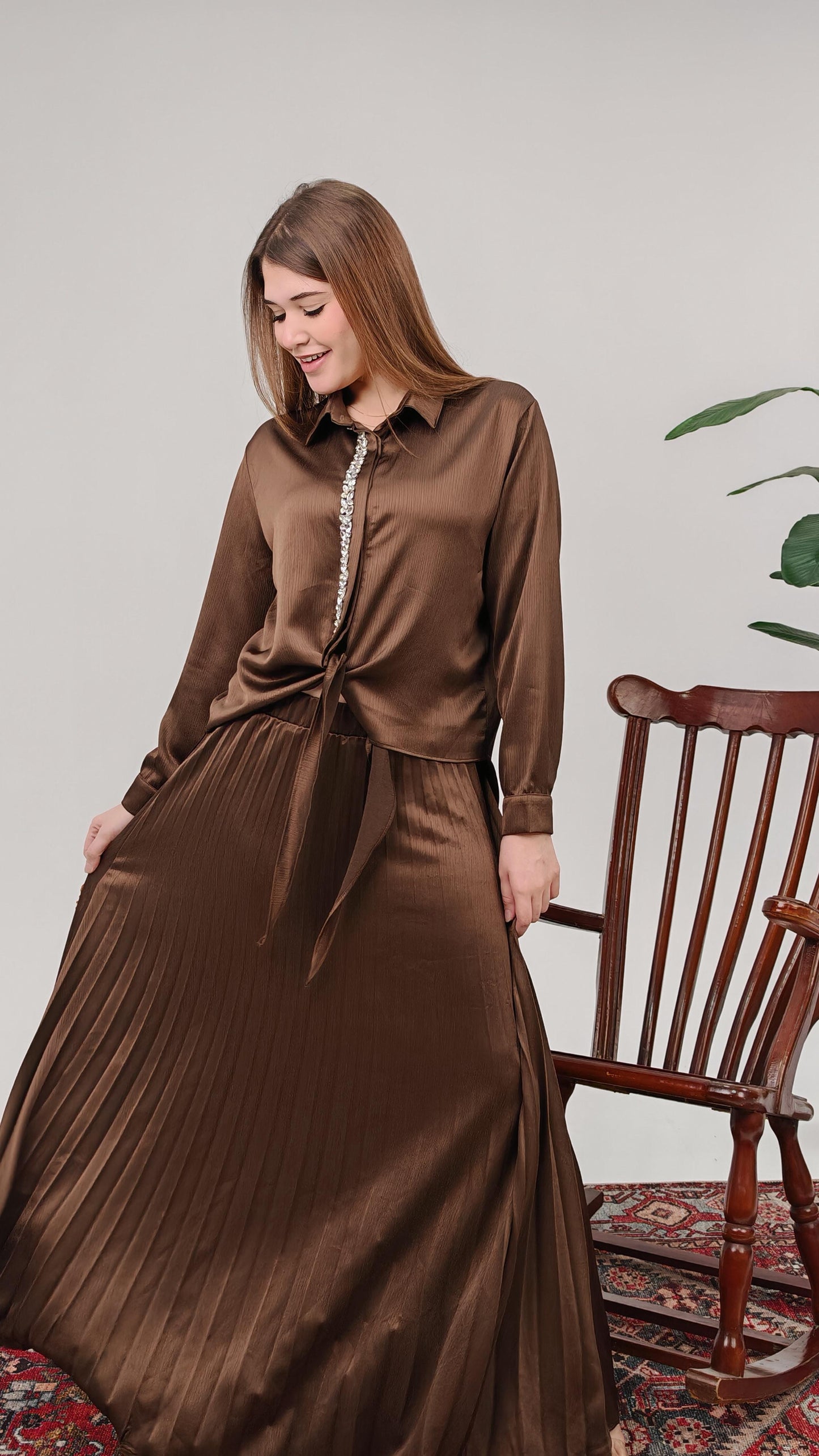 Pleated Tie Shirt Set