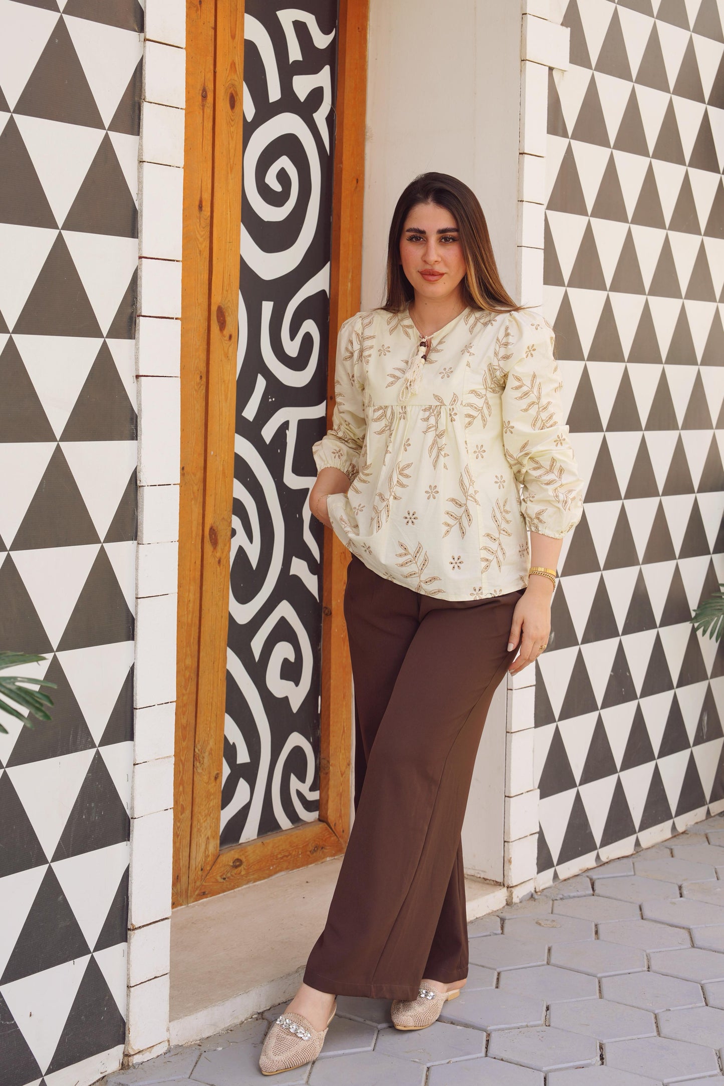 Printed Puff-Sleeve Tassel Blouse
