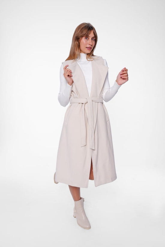 Long Sleeveless Coat