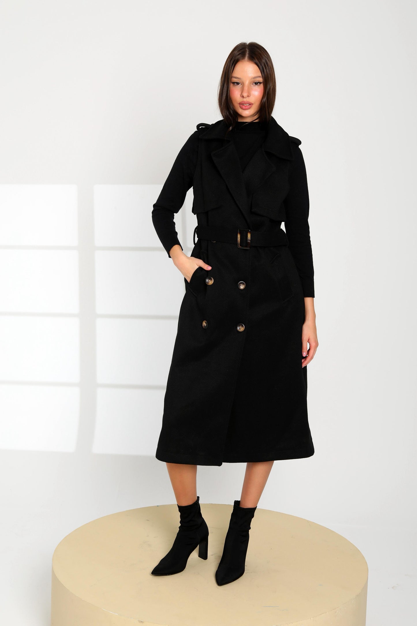 Sleeveless Trench Vest