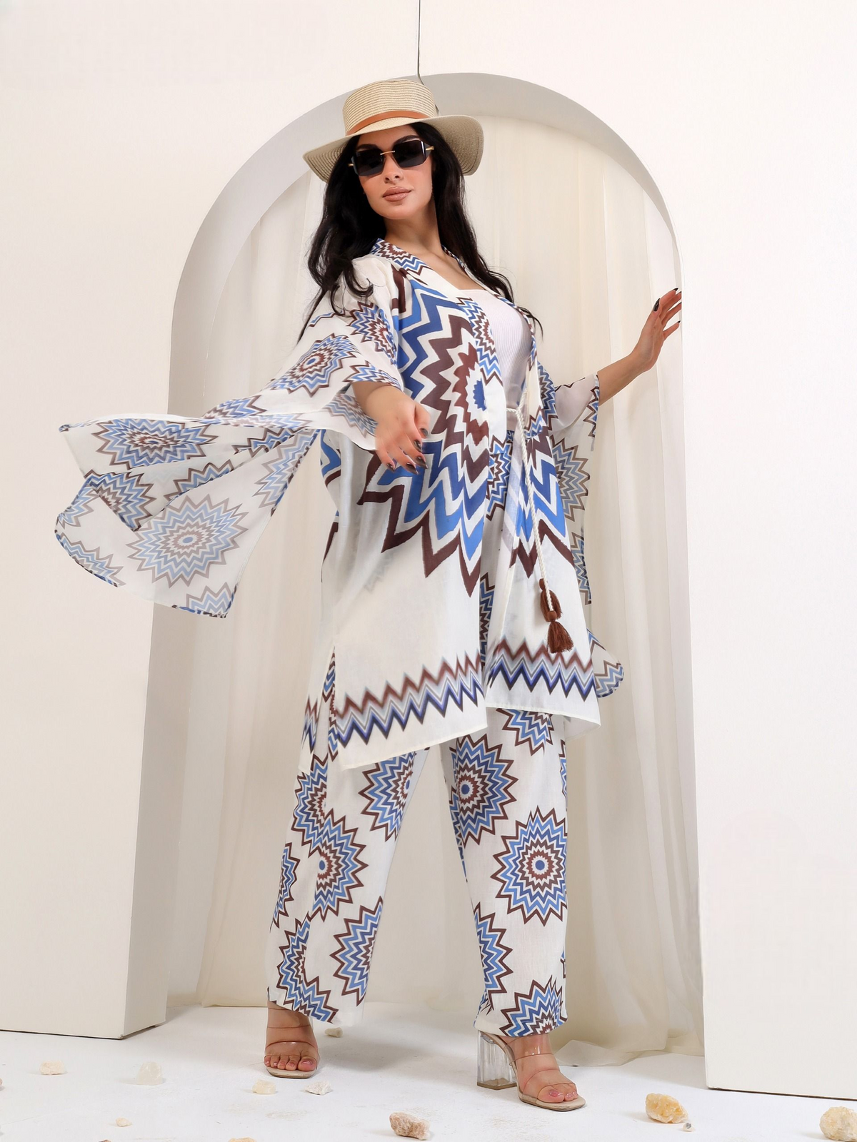 Chic and bold printed set