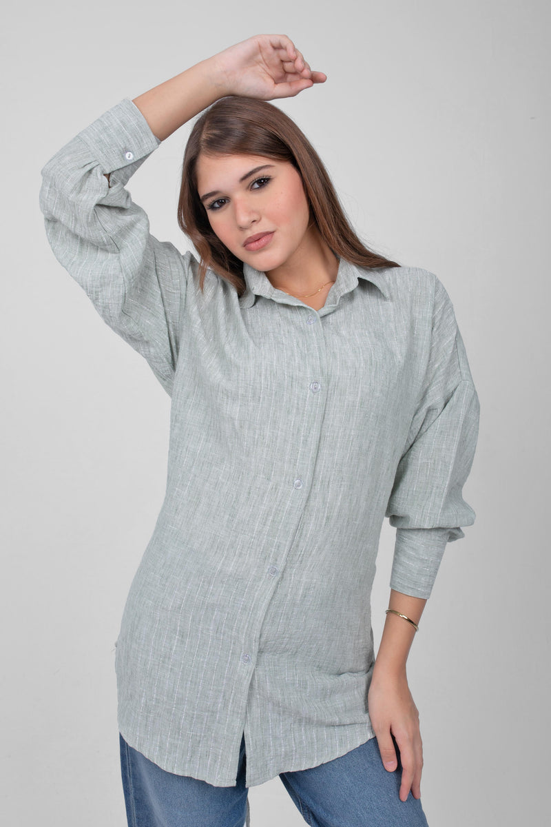 Shiny stripe details for a standout linen shirt