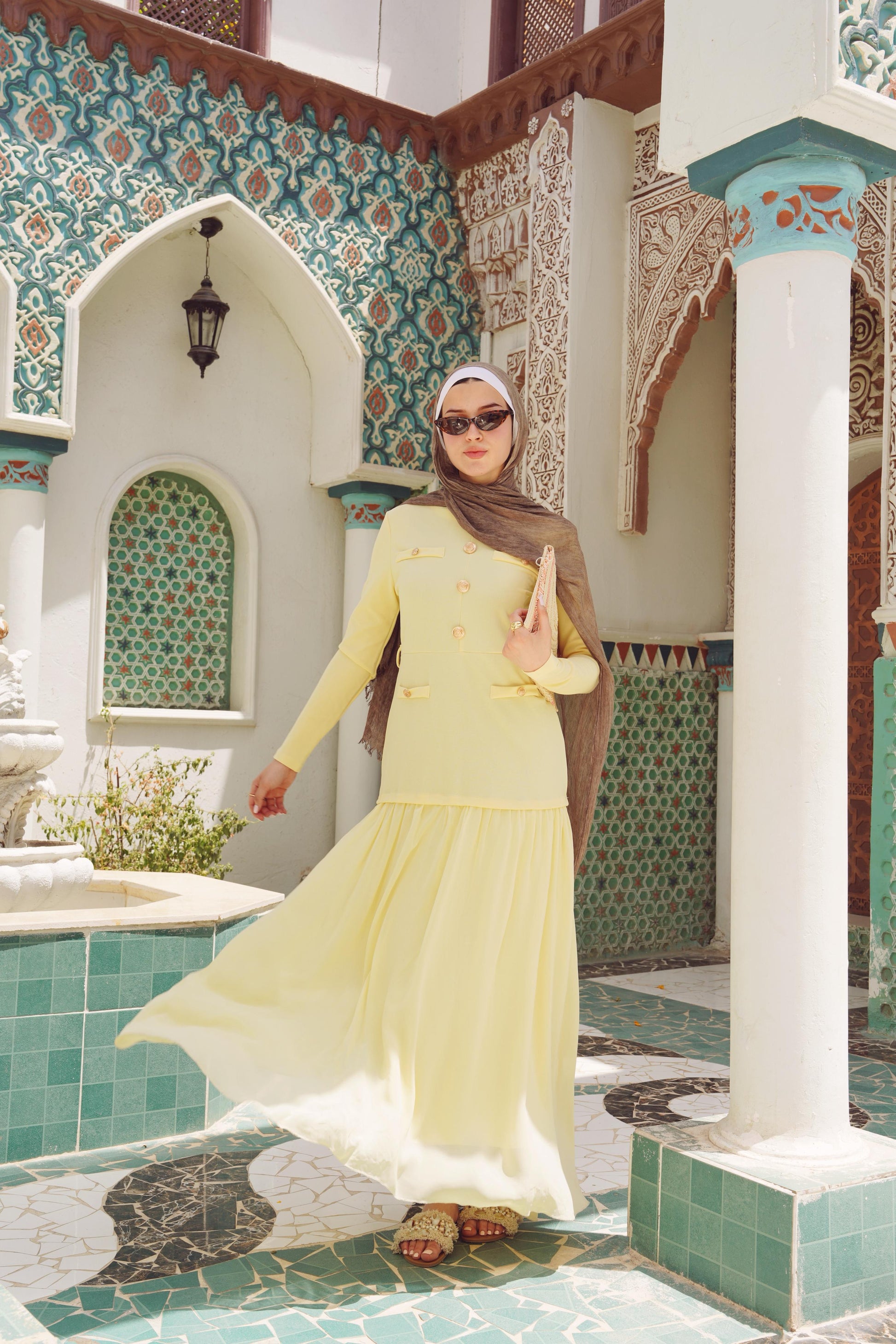 Vintage-Inspired Chiffon Maxi Dress