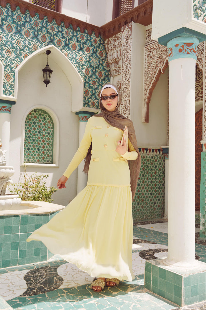 Vintage-Inspired Chiffon Maxi Dress