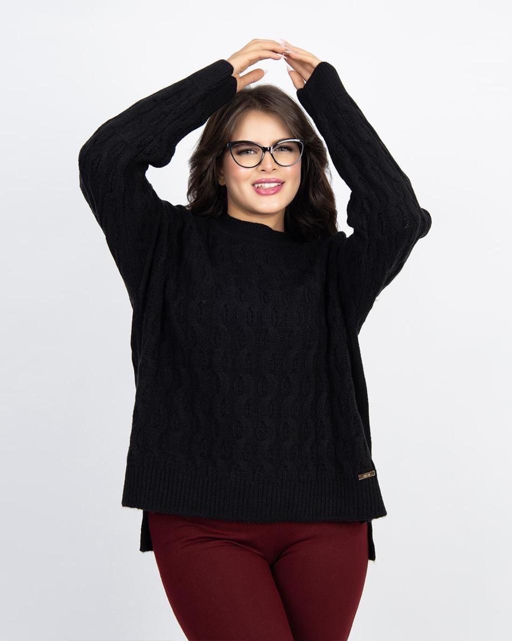 سترة كبيرة الحجم محبوكة بالكابل