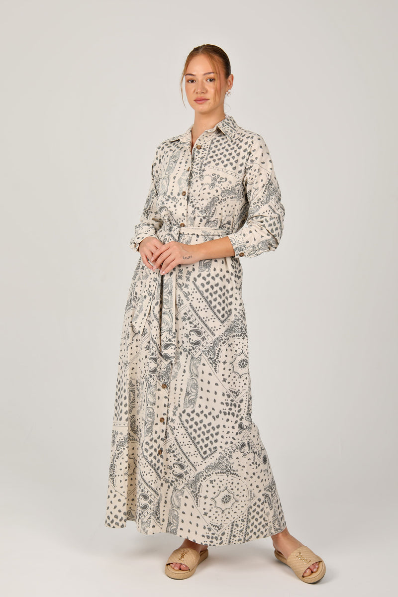 Shine with simple linen dress and elegant details