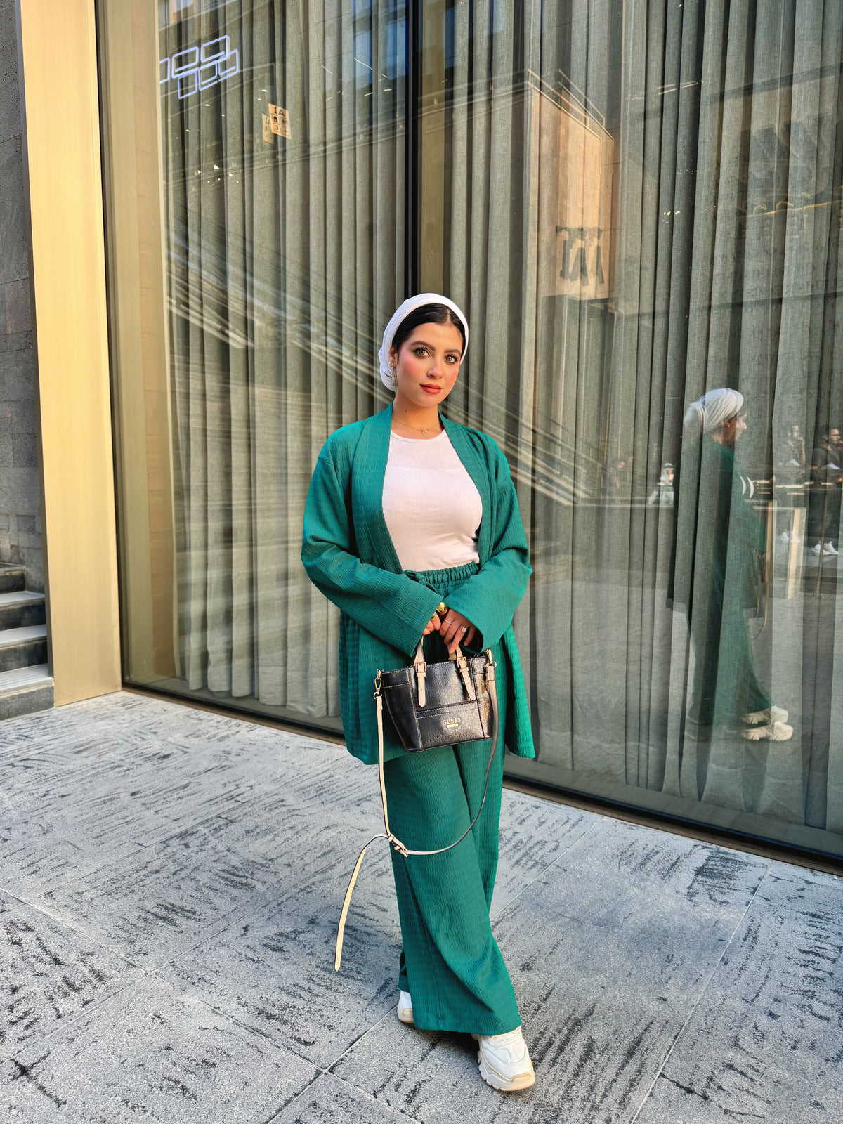 Garden suit with pants for a chic modern look