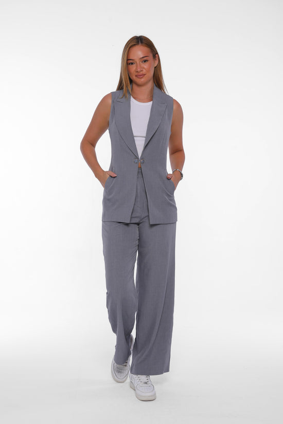 Sleeveless Blazer Set