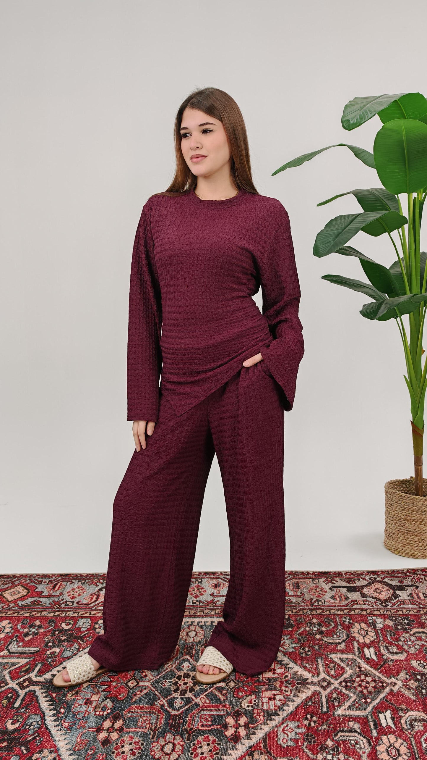 Burgundy Comfort Set