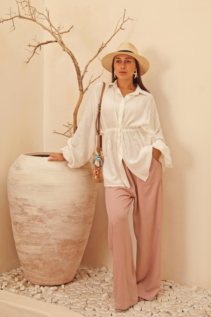 Simplicity looks beautiful in this blouse