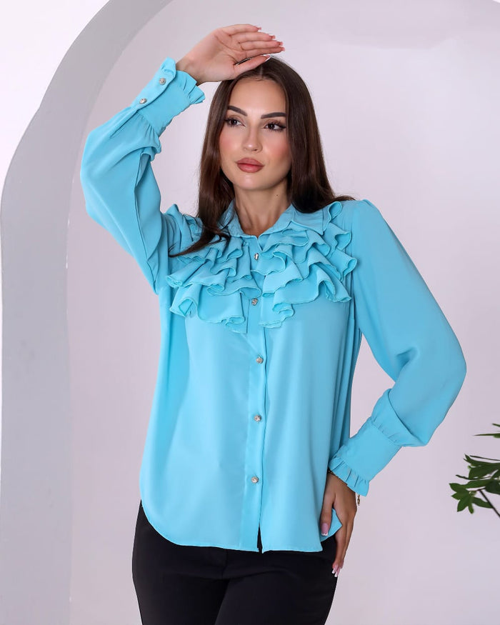 Plain ruffle blouse for a feminine chic touch