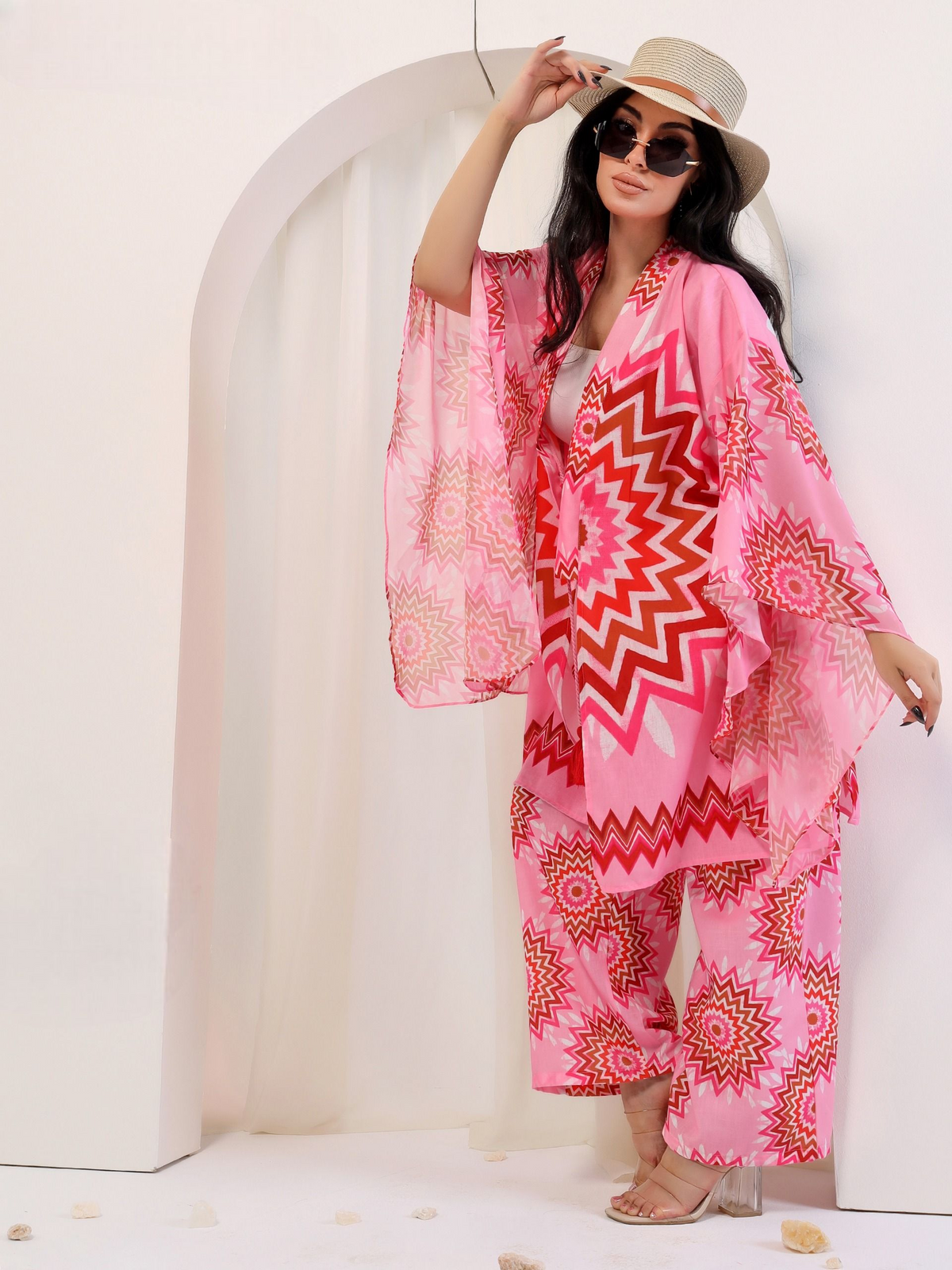 Chic and bold printed set