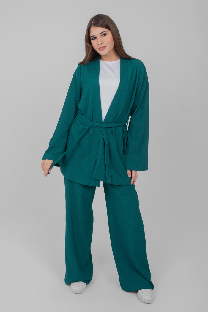 Garden suit with pants for a chic modern look